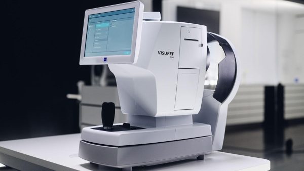 ZEISS VISUREF 600｜次世代測定器で作る最高のメガネレンズ