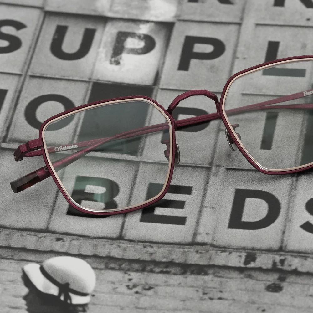 Selenite Berenice col.1