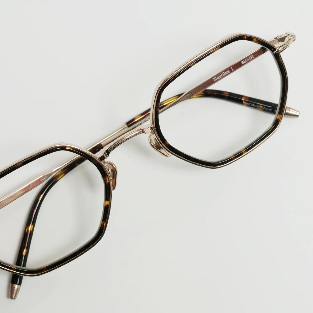 Eque.M Nautils I col.SLG-DT