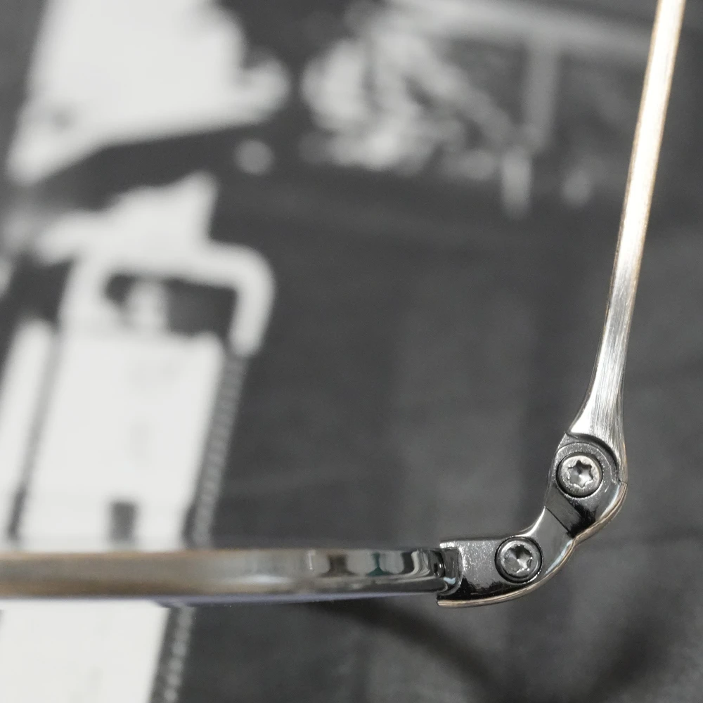 10 EYEVAN no.3(47) col.5S