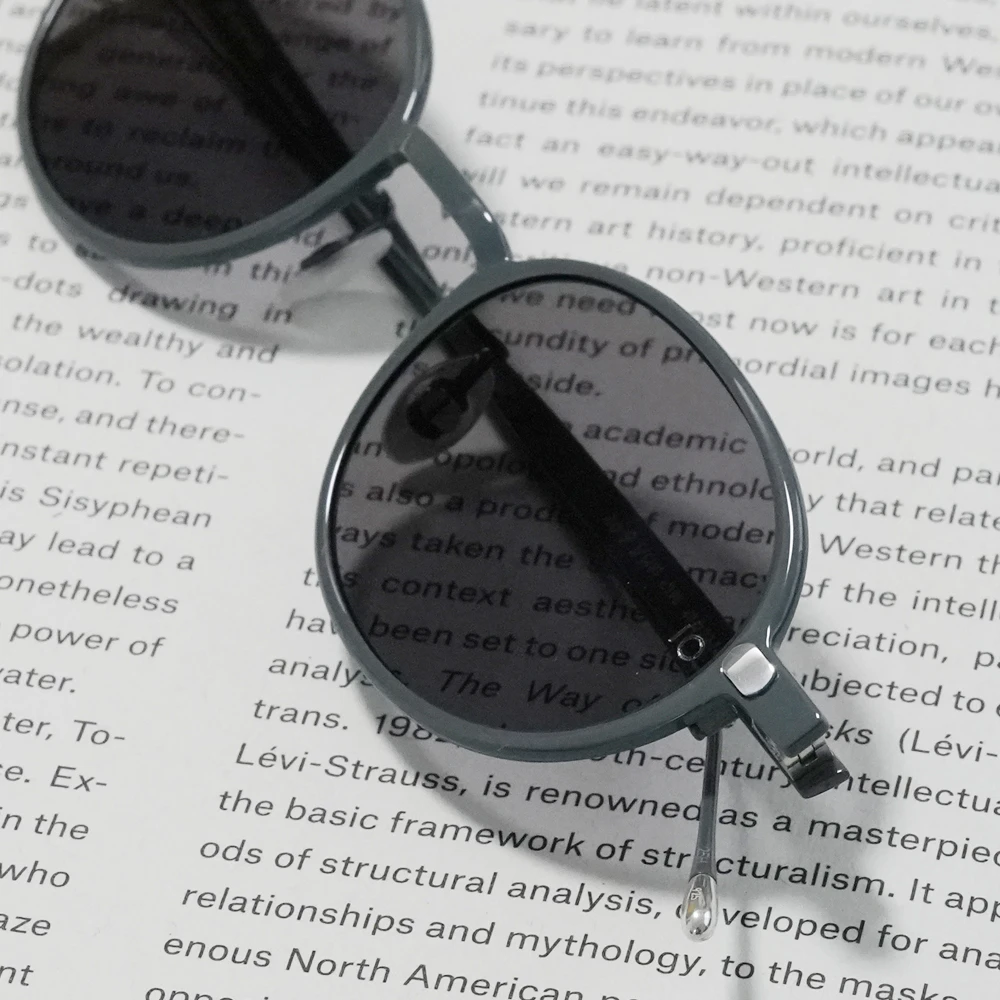 10 EYEVAN no.9 V(48) col.19S