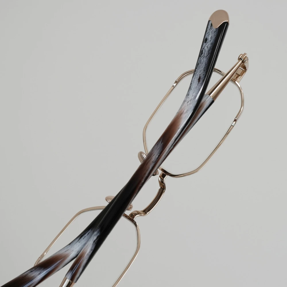 Eque M Lumina I col.WRH